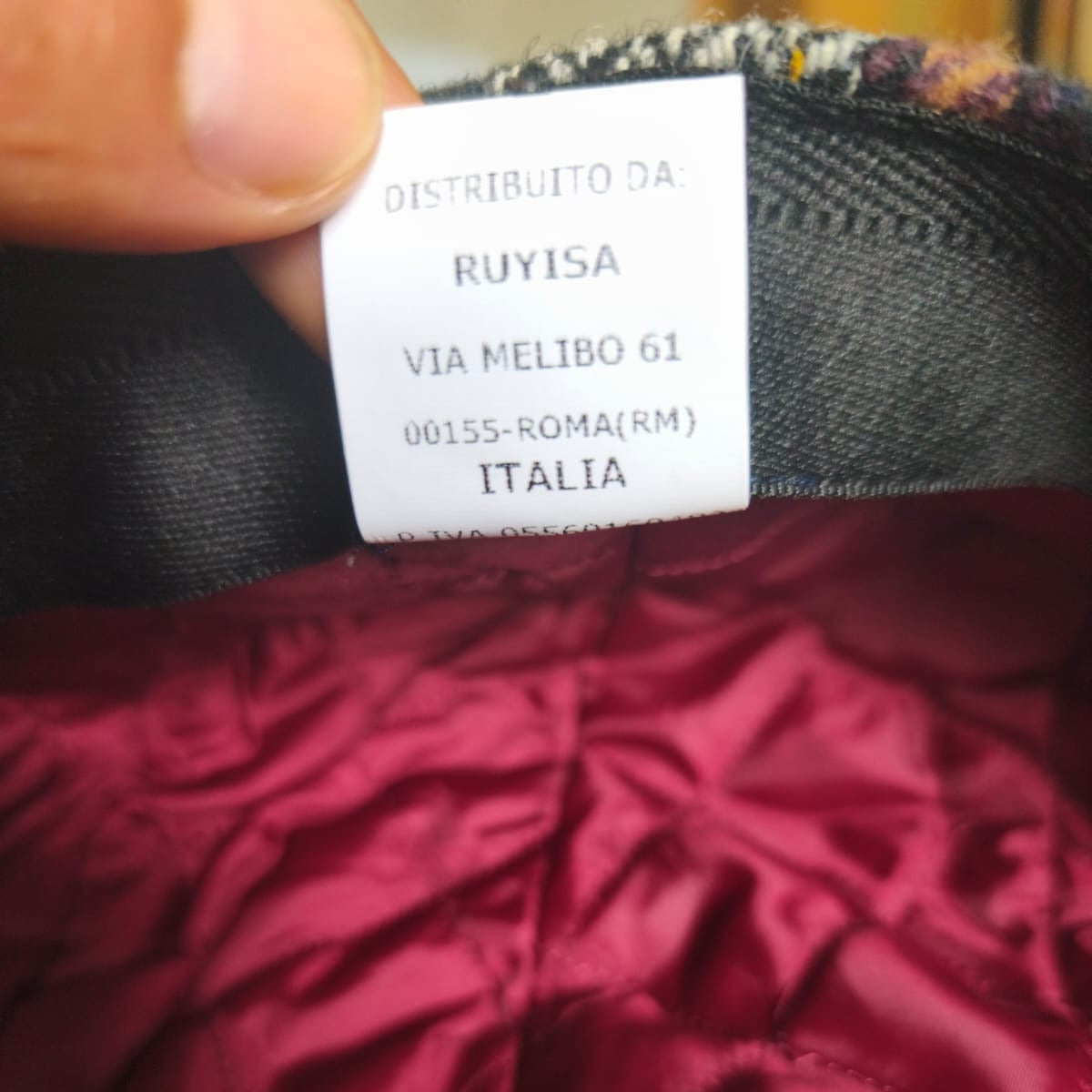 Мъжки каскет с пачуърк дизайн