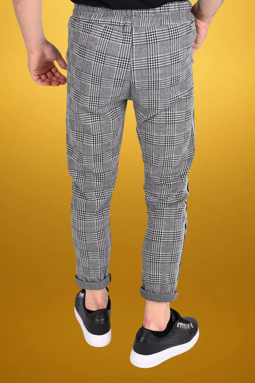 Мъжки каре панталон с ластик и странична ивица – Made in Italy
