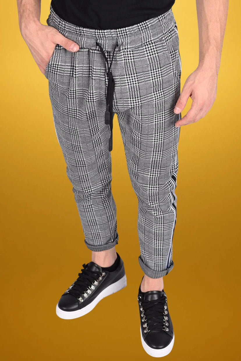 Мъжки каре панталон с ластик и странична ивица – Made in Italy